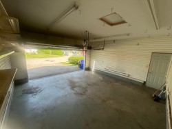 Garage - 