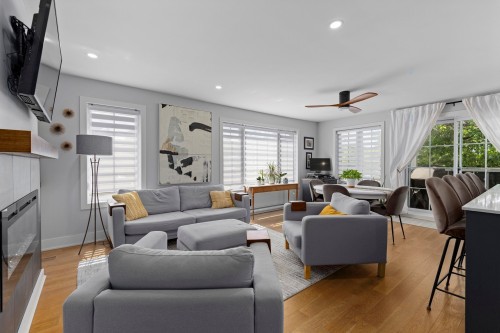 Salon - 201-426 Rue Main, Hudson, QC - Indoor Photo Showing Living Room With Fireplace