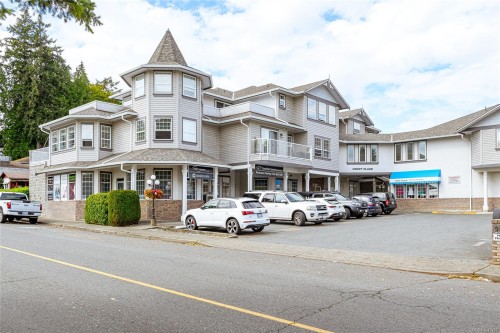 #202-9844 Croft St, Chemainus, BC - Outdoor With Balcony With Facade
