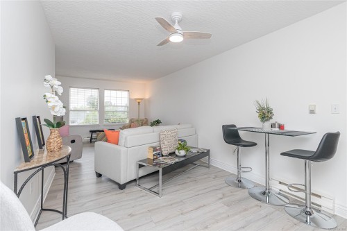 #202-9844 Croft St, Chemainus, BC - Indoor