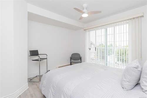 #202-9844 Croft St, Chemainus, BC - Indoor Photo Showing Bedroom