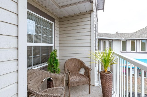 #202-9844 Croft St, Chemainus, BC - Outdoor With Exterior