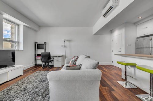 Living Room - 422-850 Av. De Vimy, Québec (La Cité-Limoilou), QC - Indoor