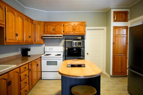 Cuisine - 97  - 99 7E Avenue, Shawinigan, QC - Indoor Photo Showing Kitchen