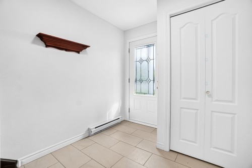 Hall d'entrée/Vestibule - 53 Rue Beaudry N., Joliette, QC - Indoor Photo Showing Other Room
