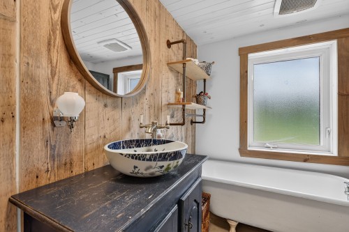 Salle de bains - 560 Ch. Tétreault, Westbury, QC - Indoor