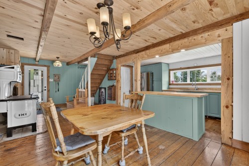 Salle à manger - 560 Ch. Tétreault, Westbury, QC - Indoor Photo Showing Dining Room