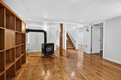 Family Room - 