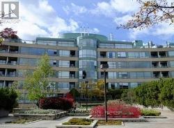 401 - 77 AVENUE ROAD Toronto, ON M5R 3R8