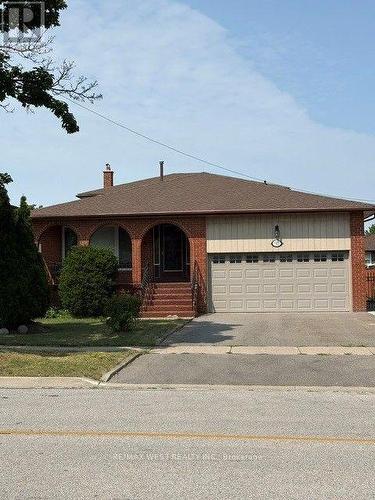 98 JEANNE DRIVE  Vaughan, ON L4L 1X9