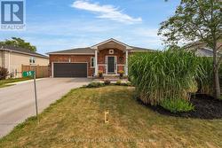 15 CORBETT STREET Springwater, ON L0L 1P0