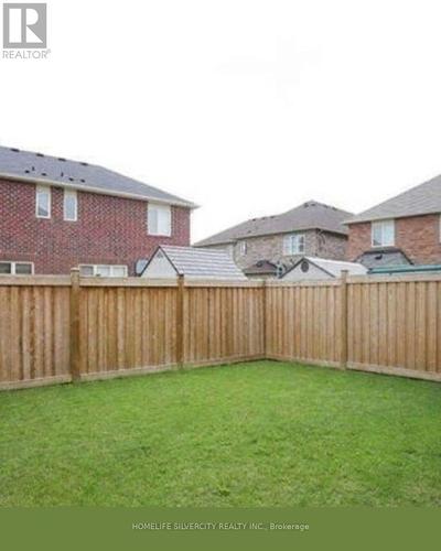 7 Biddens Square, Brampton, ON - Outdoor