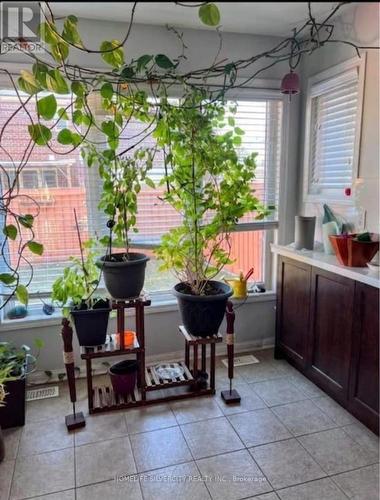 7 Biddens Square, Brampton, ON - Indoor Photo Showing Other Room