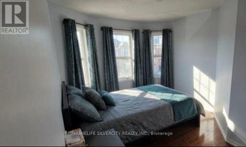 7 Biddens Square, Brampton, ON - Indoor Photo Showing Bedroom