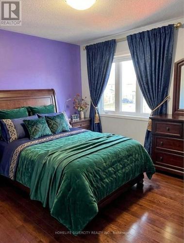 7 Biddens Square, Brampton, ON - Indoor Photo Showing Bedroom