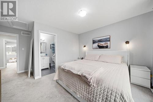 38 - 750 Lawrence Street, Cambridge, ON - Indoor Photo Showing Bedroom