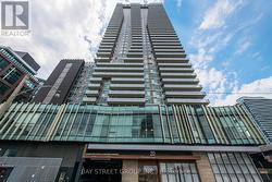 918 - 20 RICHARDSON STREET  Toronto, ON M5A 0S6