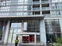 338 - 15 ICEBOAT TERRACE Toronto, ON M5V 4A5