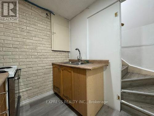220 John Tabor Trail, Toronto, ON - Indoor