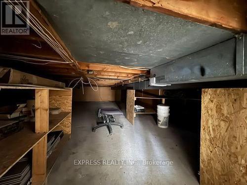 220 John Tabor Trail, Toronto, ON - Indoor