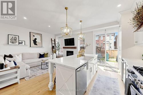 33 Kettle Valley Trail, King, ON - Indoor With Fireplace