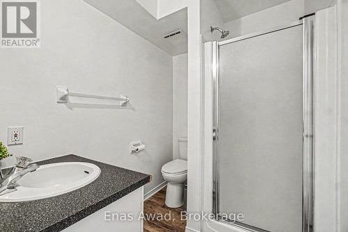 7 Rothbury Crescent, Ottawa, ON - Indoor Photo Showing Bathroom