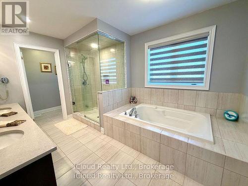 56 Esther Crescent, Thorold, ON - Indoor Photo Showing Bathroom
