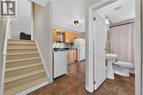 206 East 13Th Street, Hamilton, ON - Indoor