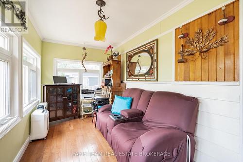93 Silver Birch Crescent, Tay, ON - Indoor Photo Showing Living Room
