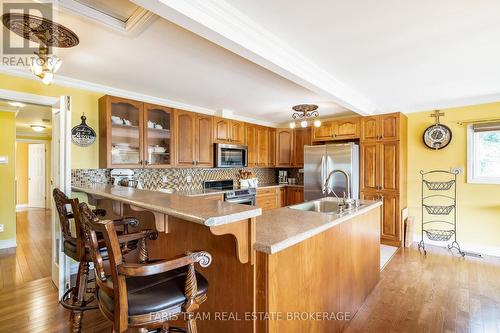 93 Silver Birch Crescent, Tay, ON - Indoor Photo Showing Kitchen