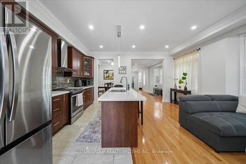3348 Sunlight Street, Mississauga, ON - Indoor Photo Showing Kitchen With Double Sink