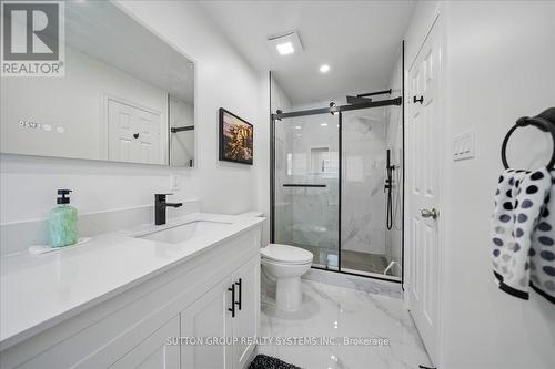 3348 Sunlight Street, Mississauga, ON - Indoor Photo Showing Bathroom