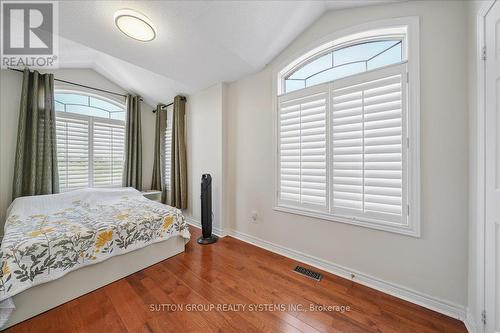 3348 Sunlight Street, Mississauga, ON - Indoor Photo Showing Bedroom
