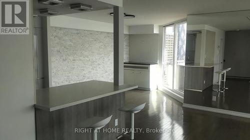 2803 - 33 Harbour Square, Toronto, ON - Indoor Photo Showing Other Room