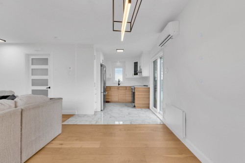 Vue d'ensemble - 570 Rue Andrassy, Mascouche, QC - Indoor Photo Showing Other Room