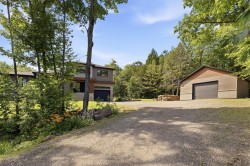 18 Ch. des Amarres  L'Ange-Gardien, QC J8L 0C6