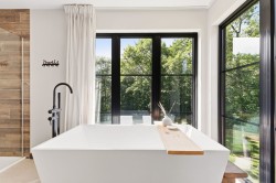 Master Bathroom - 