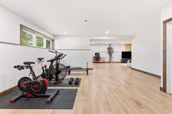 Family Room - 