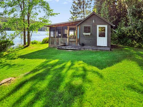 123 Canfield Road, Kenora, ON - Outdoor