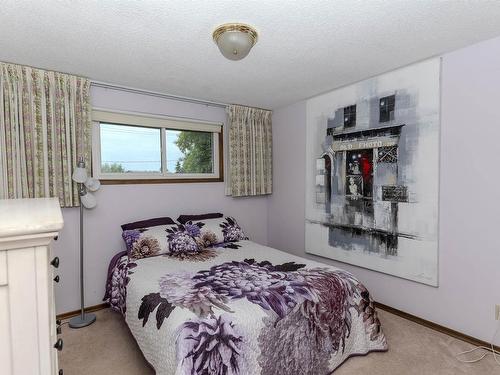 386 Lambton Place, Thunder Bay, ON - Indoor Photo Showing Bedroom