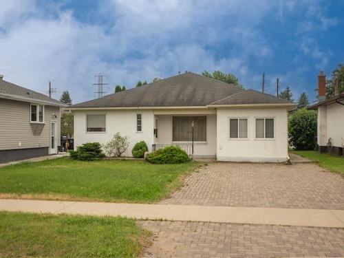 2608 Ridgeway Street E  Thunder Bay, ON P7E 5K3