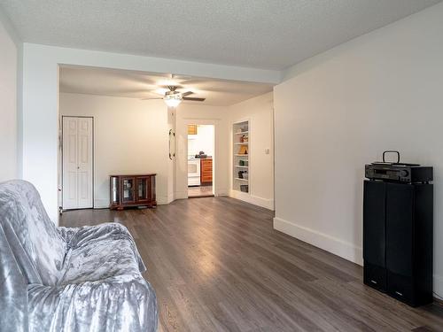 74 Melvin Avenue, Thunder Bay, ON 