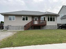 832 Williams Avenue Fort Frances, ON P9A 0A5