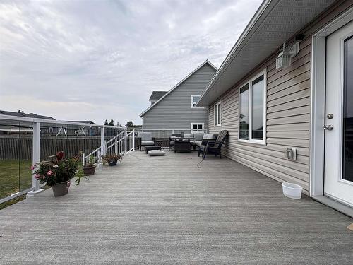 832 Williams Avenue, Fort Frances, ON - Outdoor With Deck Patio Veranda With Exterior