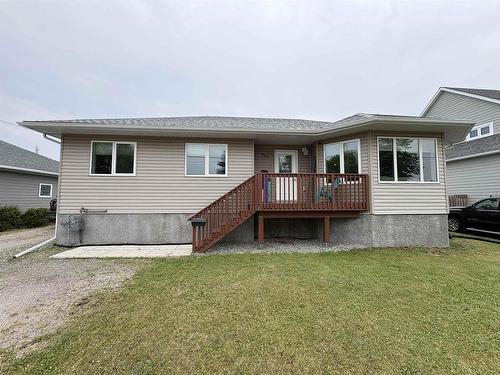 832 Williams Avenue, Fort Frances, ON - Outdoor With Deck Patio Veranda