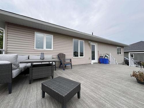 832 Williams Avenue, Fort Frances, ON - Outdoor With Deck Patio Veranda With Exterior