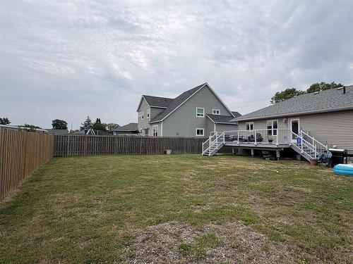 832 Williams Avenue, Fort Frances, ON - Outdoor With Deck Patio Veranda