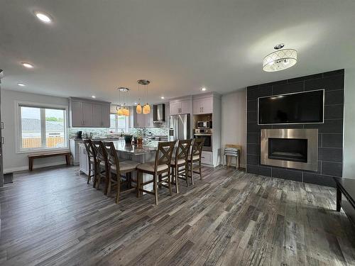 832 Williams Avenue, Fort Frances, ON - Indoor With Fireplace