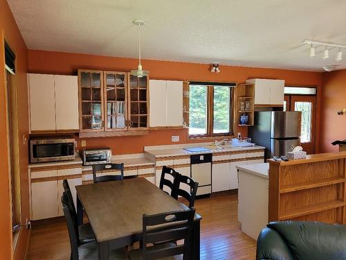 134 Davis Point Road, Dryden, ON 