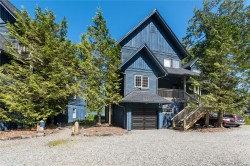 #401-1971 Harbour Dr Ucluelet, BC V0R 3A0